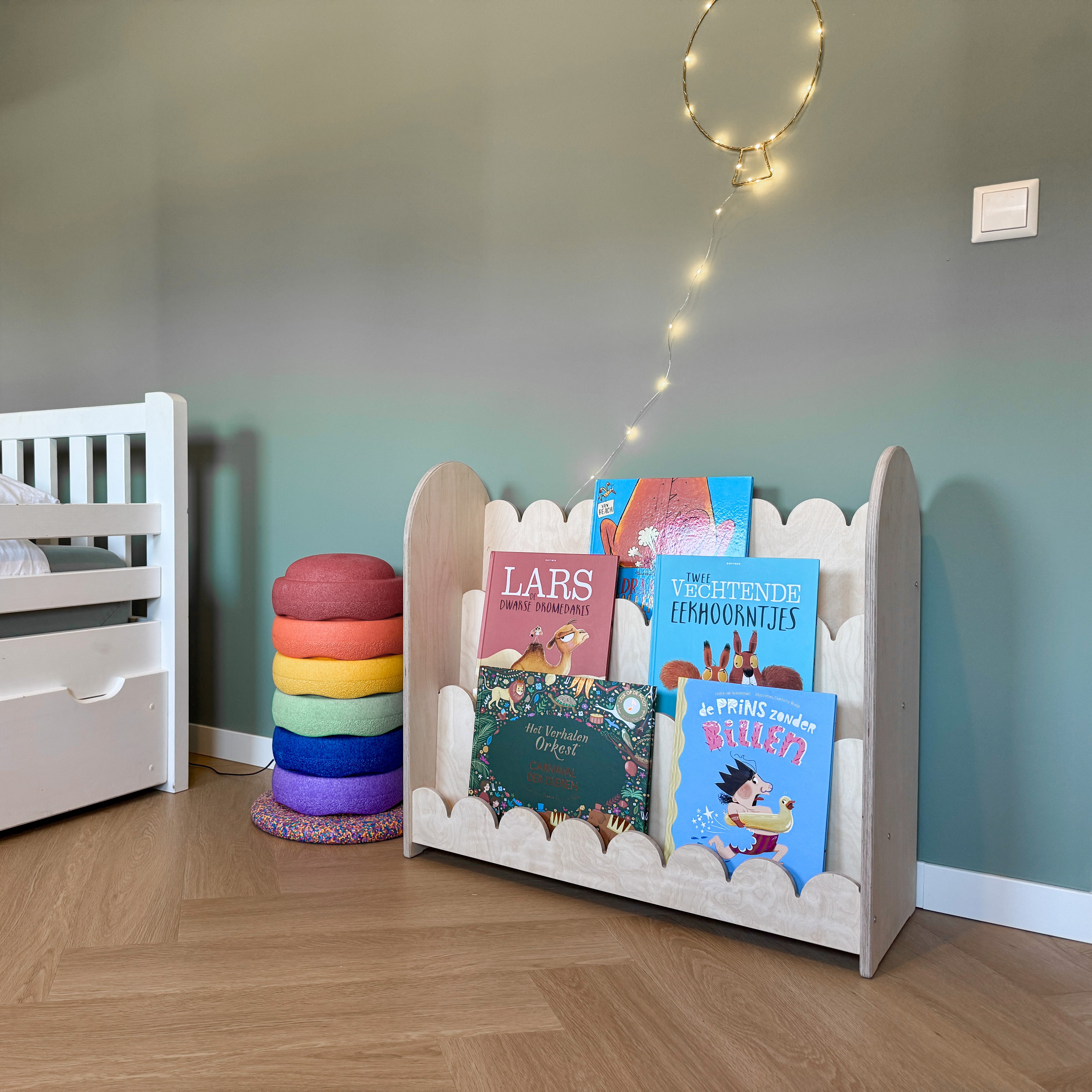 Bubble Montessori reol til børneværelse | 3 trin - blank - alt bobler