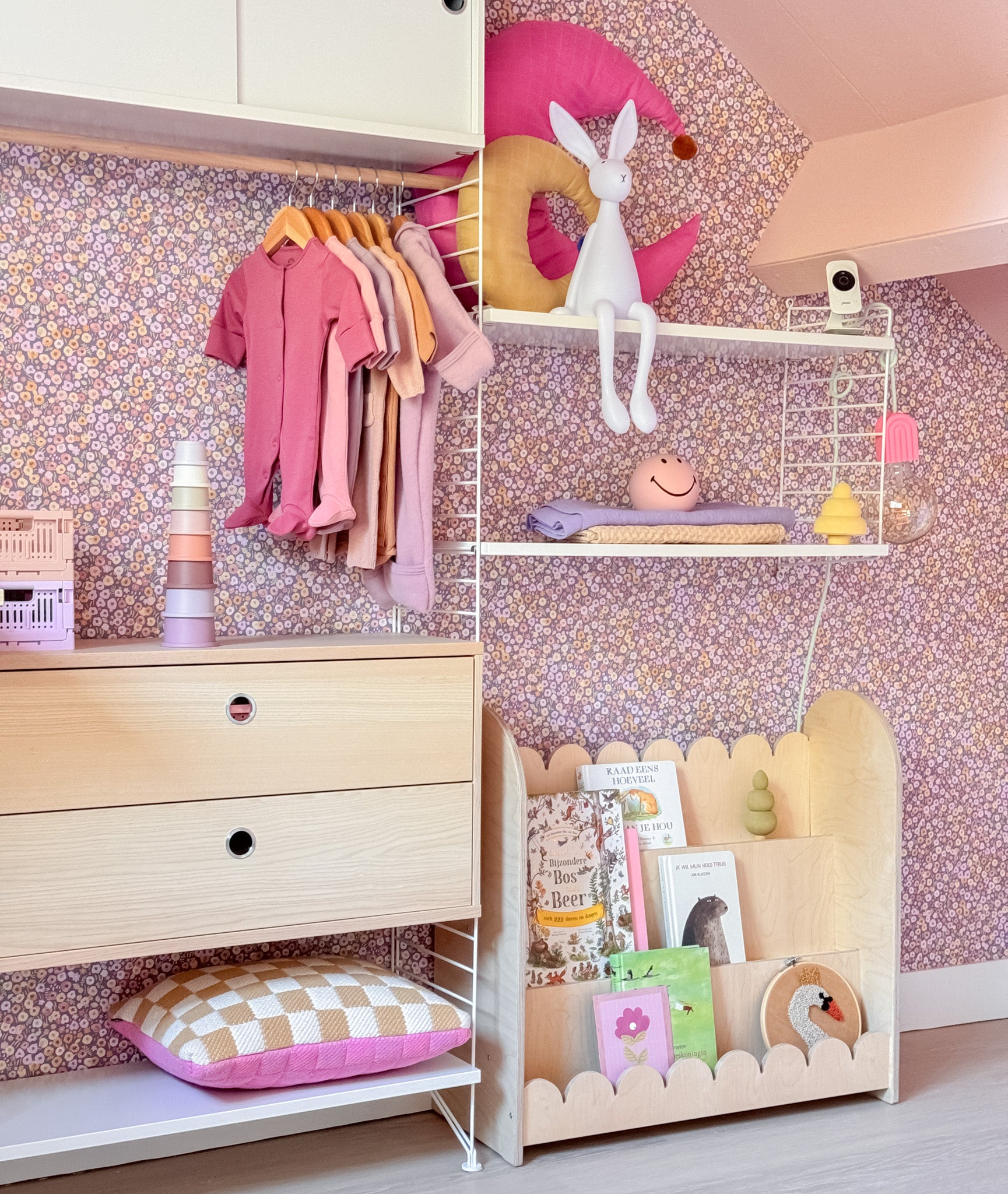 Bubble Montessori boekenkast kinderkamer | 3 treden - blank