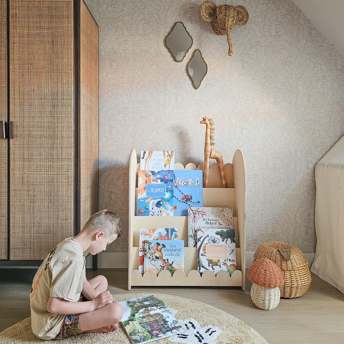 Bubble Montessori boekenkast kinderkamer | 4 treden - blank - toddie.nl ®