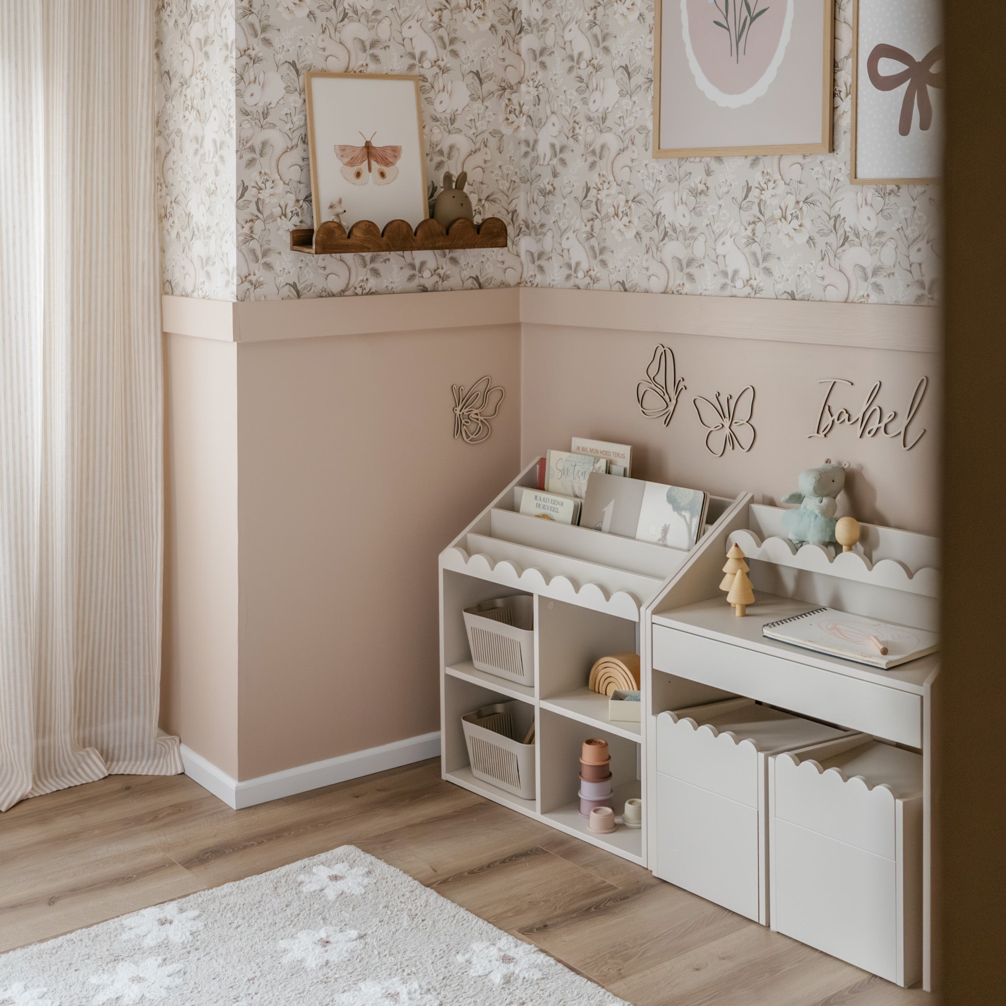 Bubble Montessori boekenrek kinderkamer | 1 plank - wengé gebeitst - toddie.nl ®