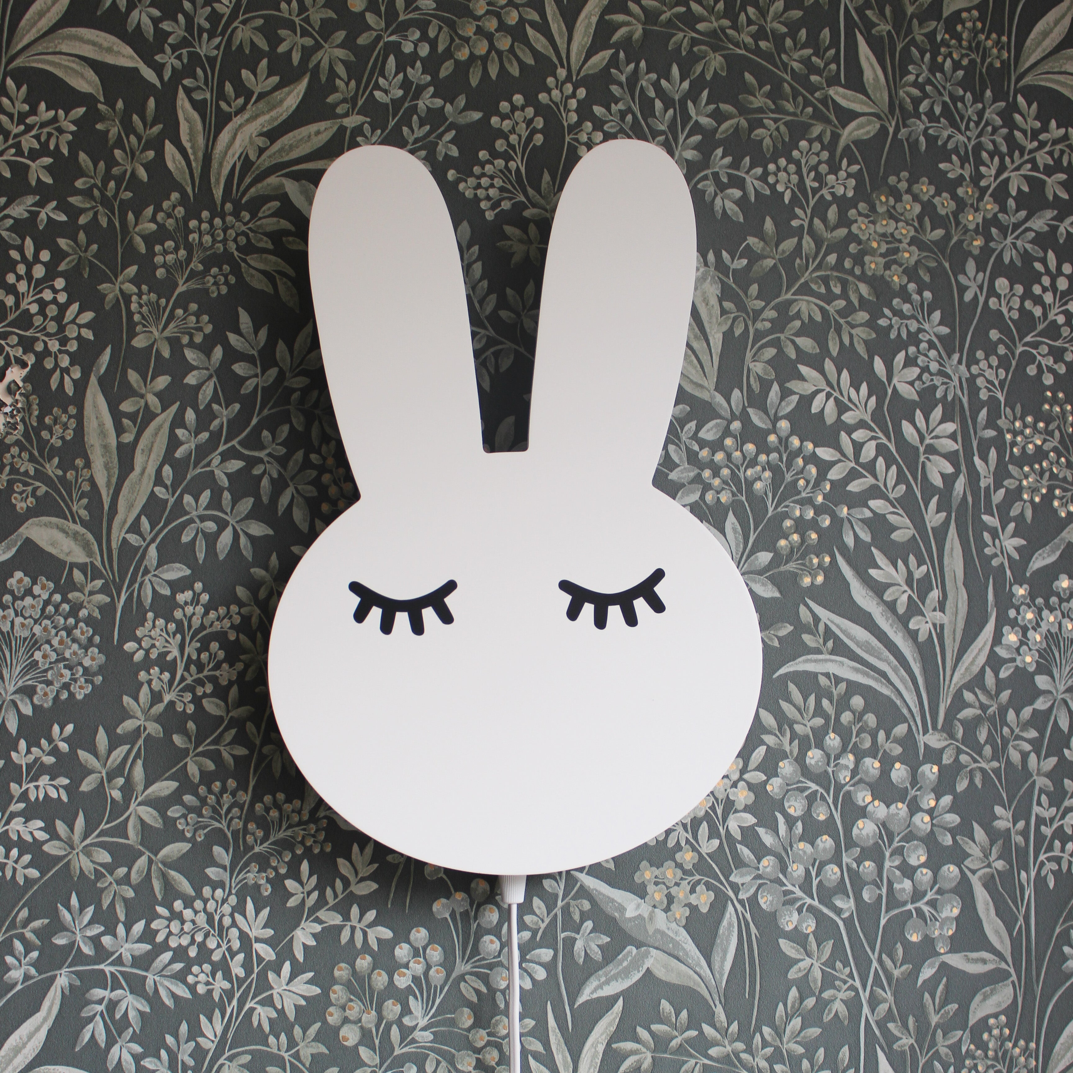 Houten wandlamp kinderkamer | Konijn - wit - toddie.nl ®