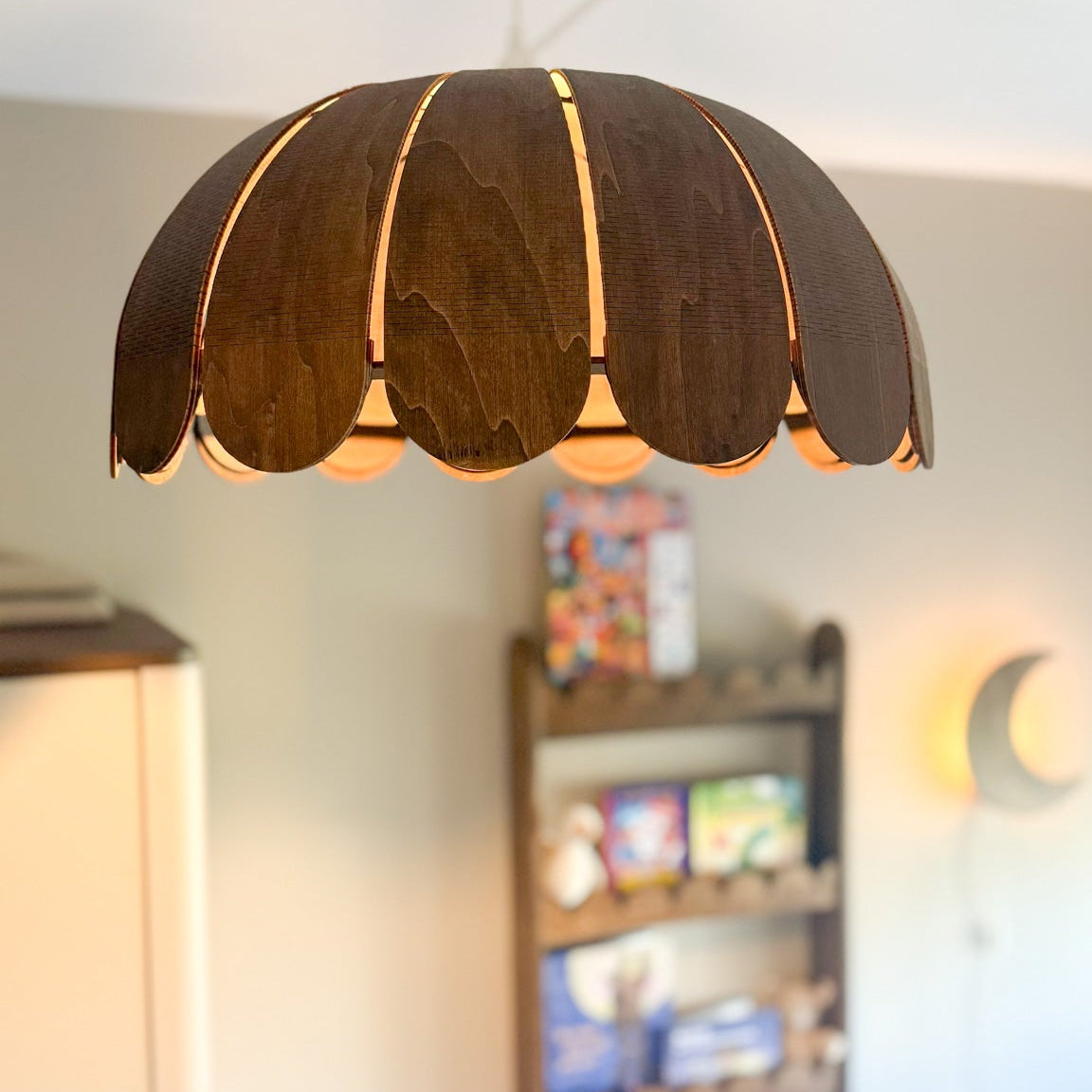 Houten hanglamp kinderkamer | Bubble Wengé (Walnut)