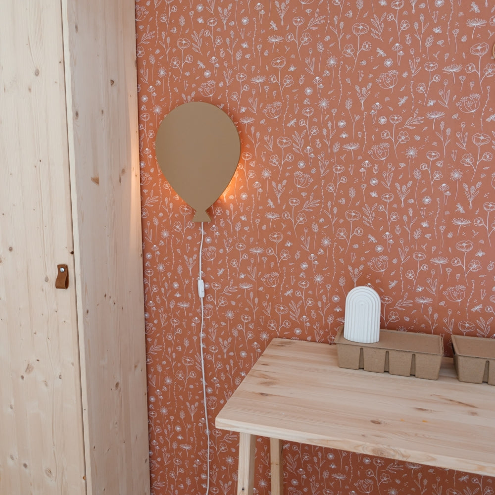 Houten wandlamp kinderkamer | Ballon - Spiced Honey - toddie.nl