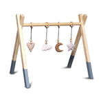 Houten babygym | Massief houten speelboog tipi vorm met natuur hangers - denim drift