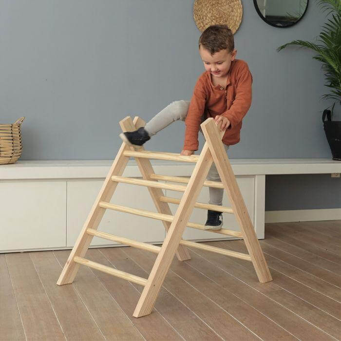 Houten klimrek, klimdriehoek inklapbaar - toddie.nl