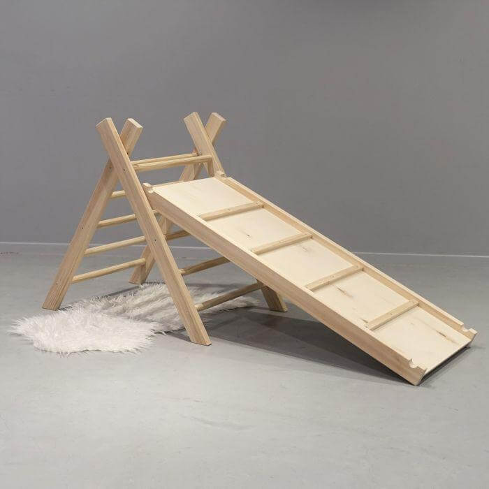 Houten klimrek met glijbaan, klimdriehoek inklapbaar - toddie.nl