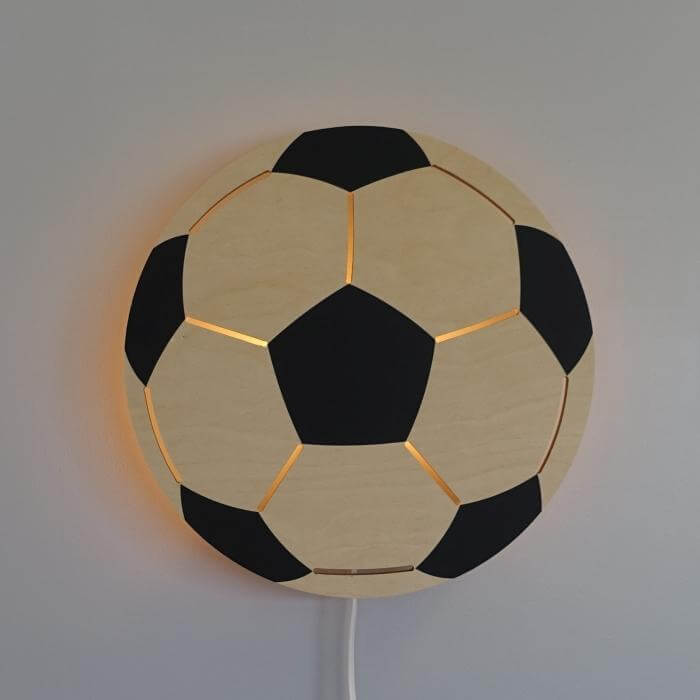 Houten wandlamp kinderkamer | Voetbal - toddie.nl