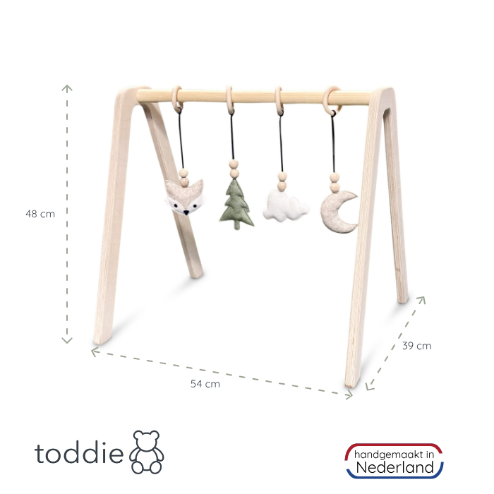 Blank houten babygym | Speelboog massief hout - bosdieren hangers - toddie.nl