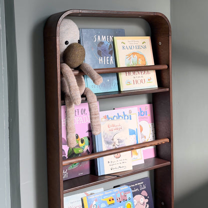 Novie montessori rond boekenrek kinderkamer | 3 planken - Wengé gebeitst