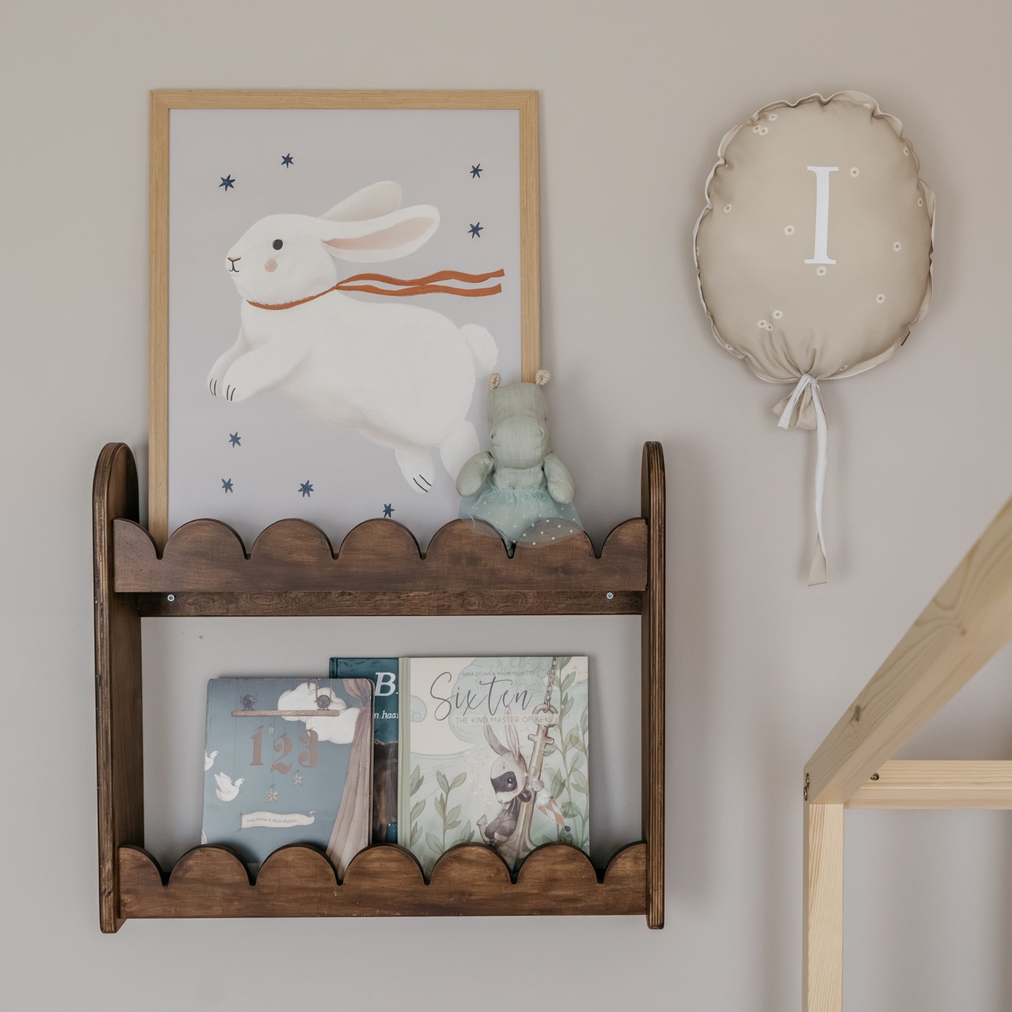 Bubble Montessori reol til børneværelse | 2 planker - wengebejdset