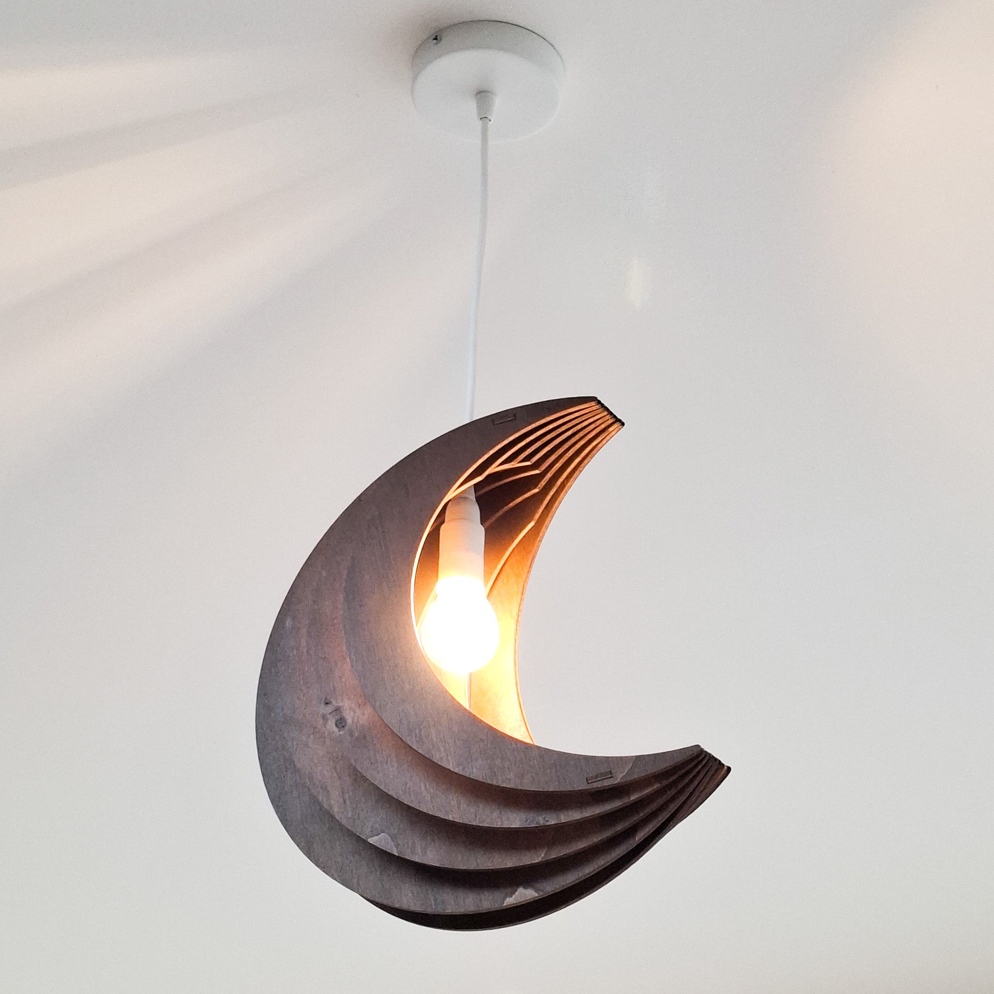 Houten hanglamp kinderkamer | Maan - Wengé