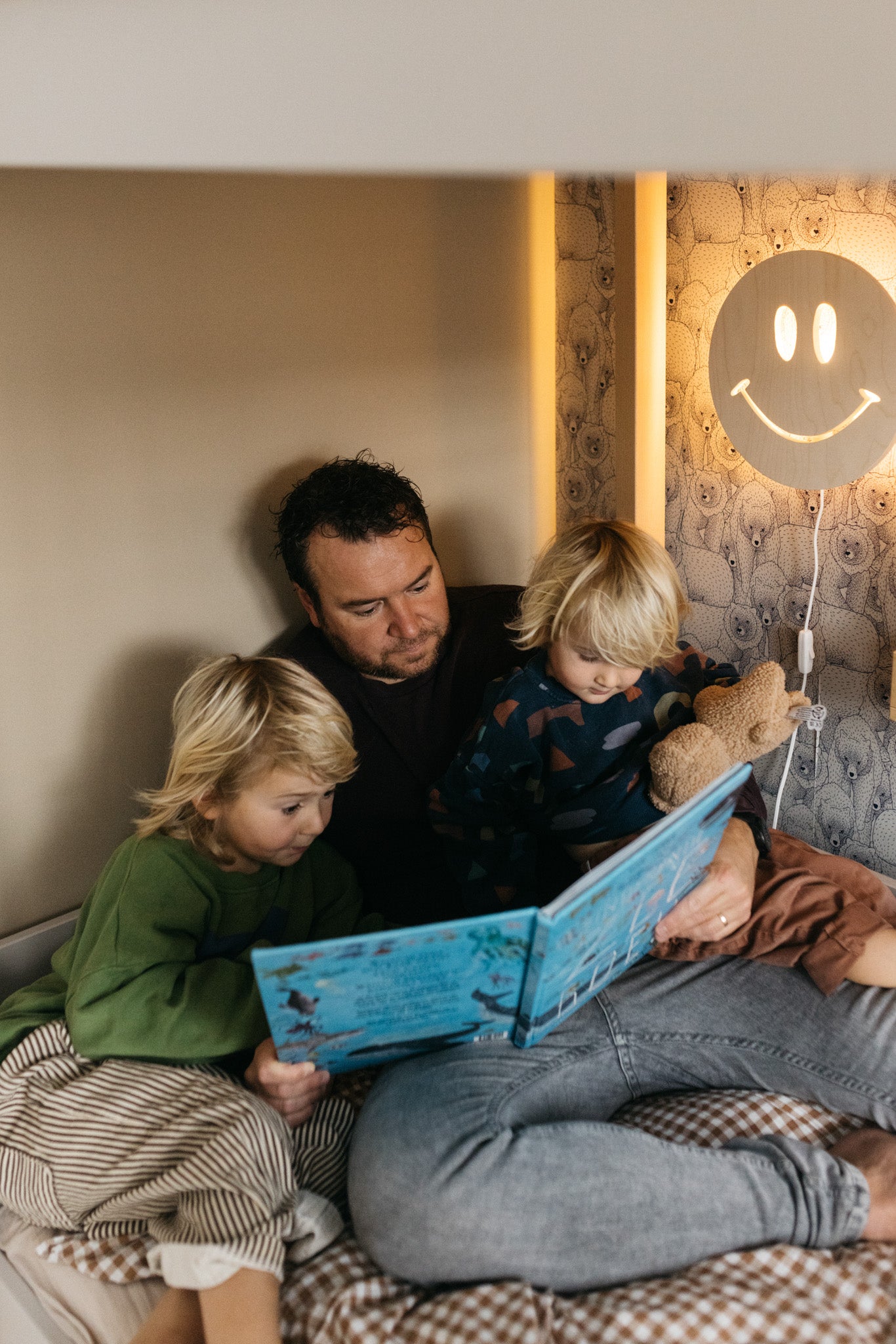 Houten wandlamp kinderkamer | Smiley - blank