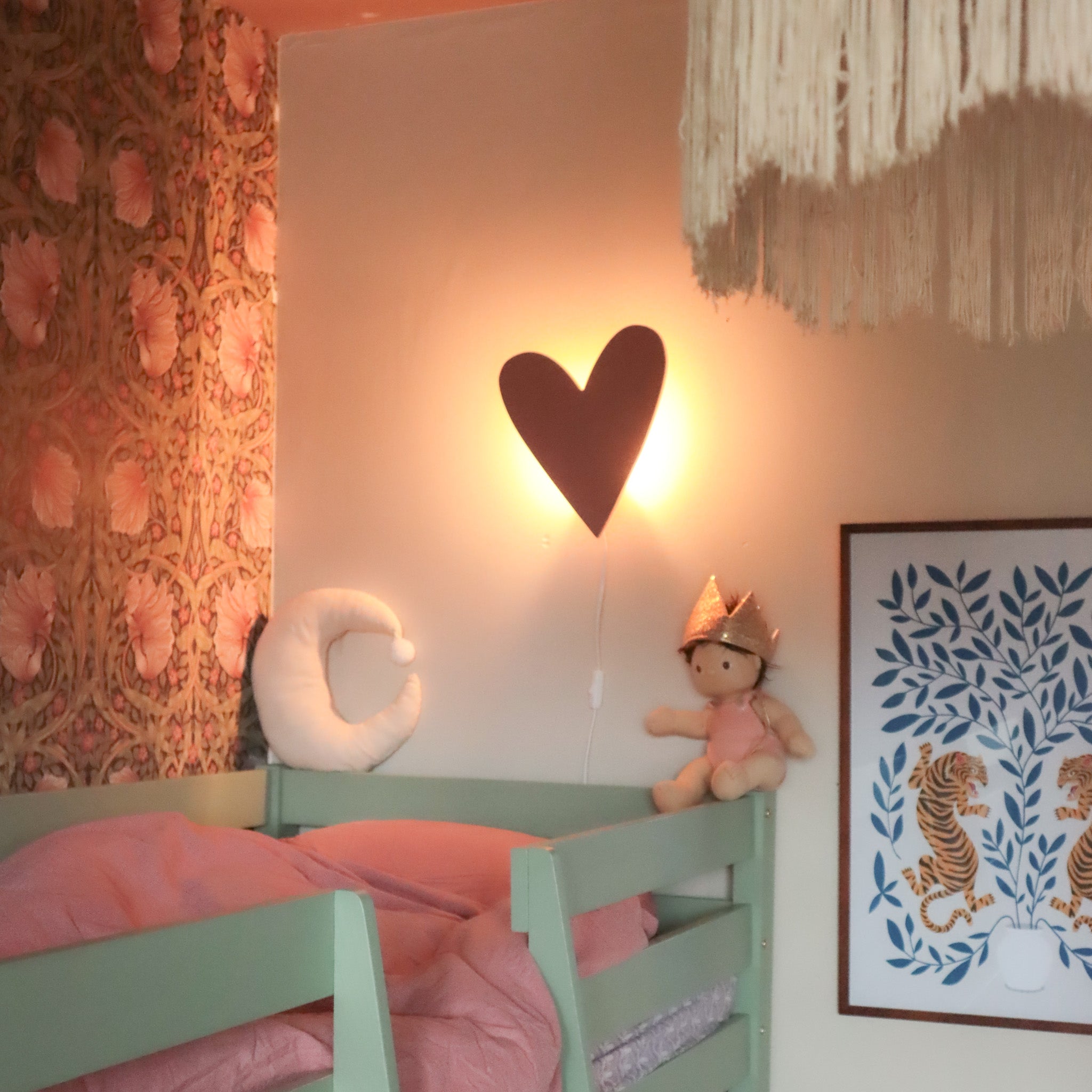 Houten wandlamp kinderkamer | Hart - Terra roze - toddie.nl ®