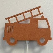 Vilten wandlamp brandweerwagen terracotta – lamp uit