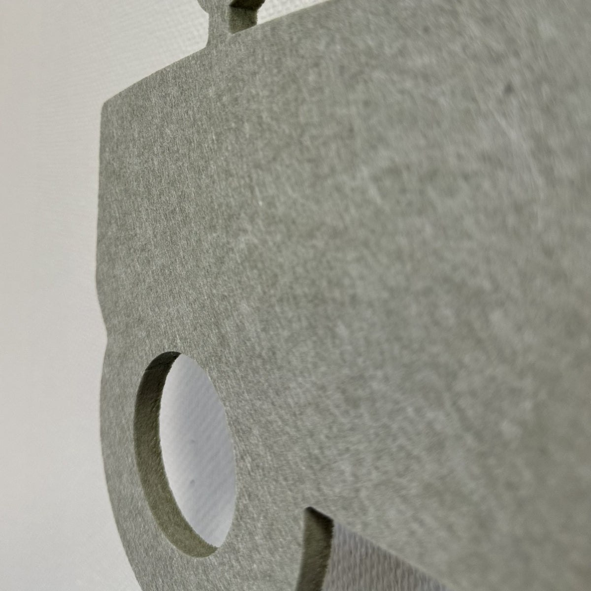 Vilten wandlamp trekker saliegroen – close-up van het PET-vilt