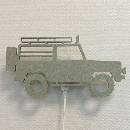 Vilten wandlamp 4x4 jeep saliegroen – lamp uit