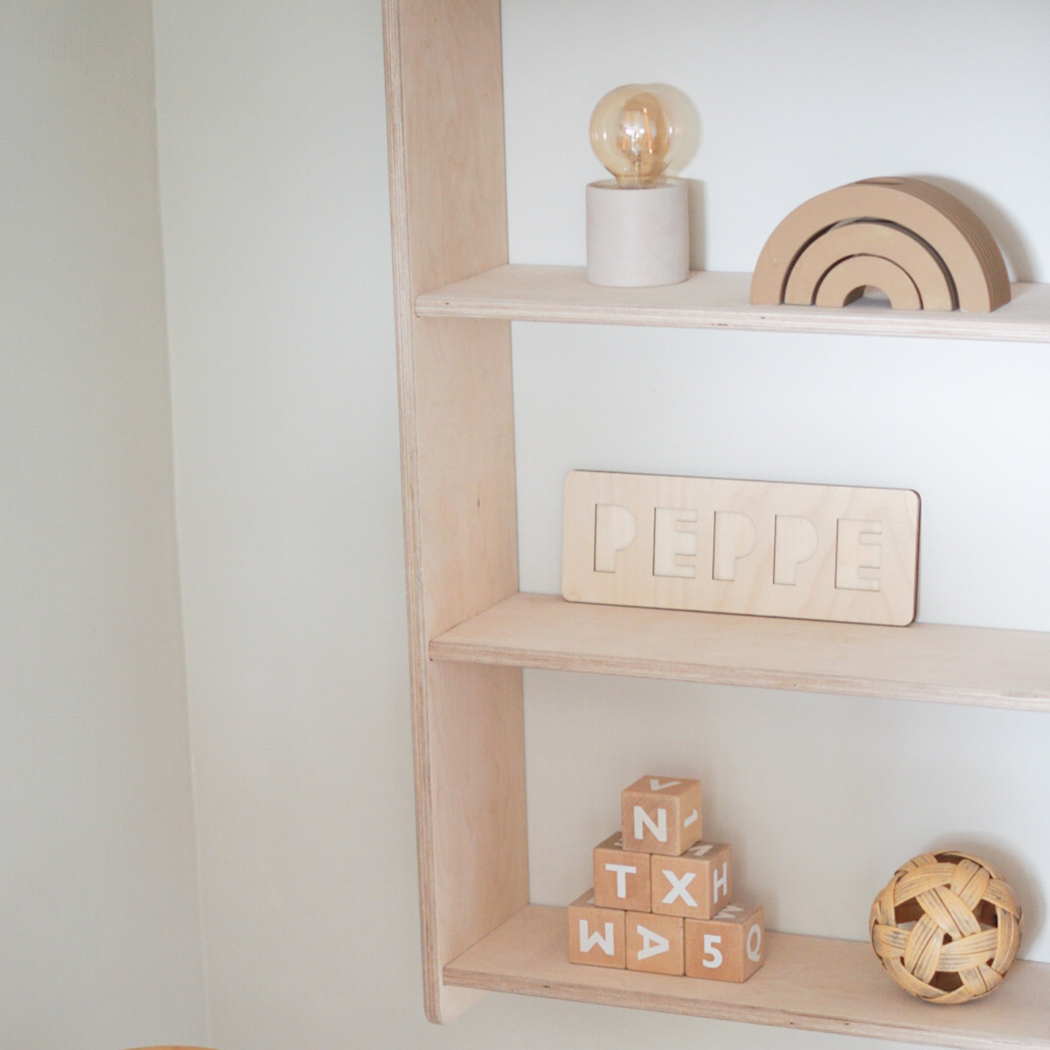 Montessori boeken wandkast kinderkamer | 4 planken - blank - toddie.nl