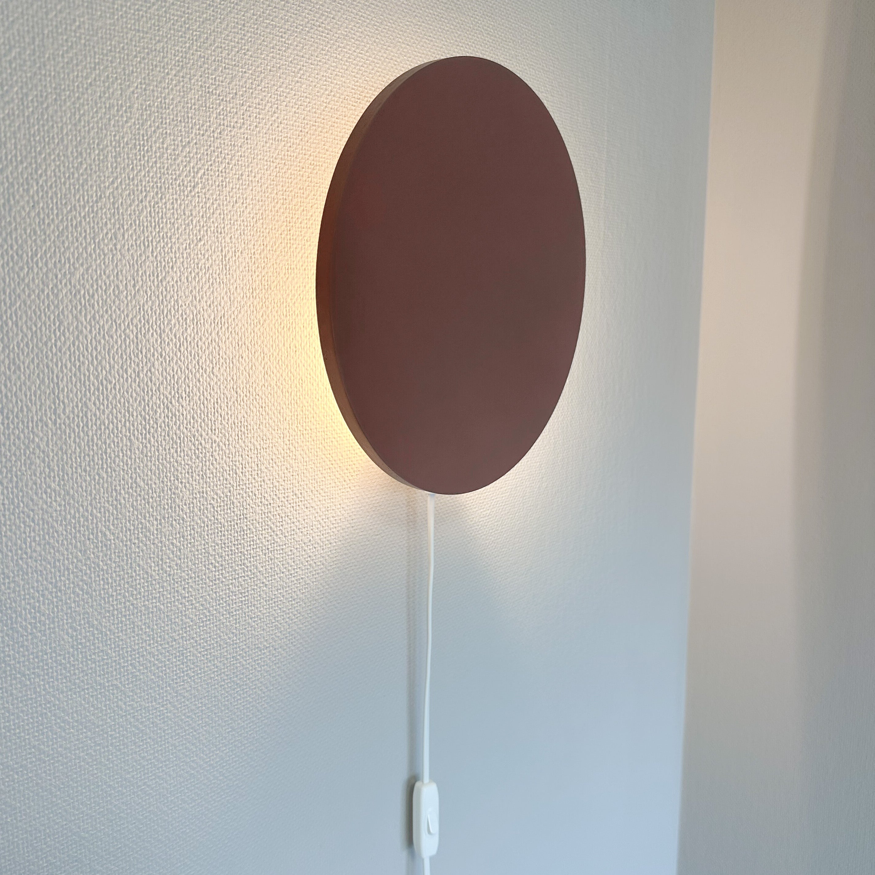 Houten wandlamp kinderkamer | cirkel terra roze