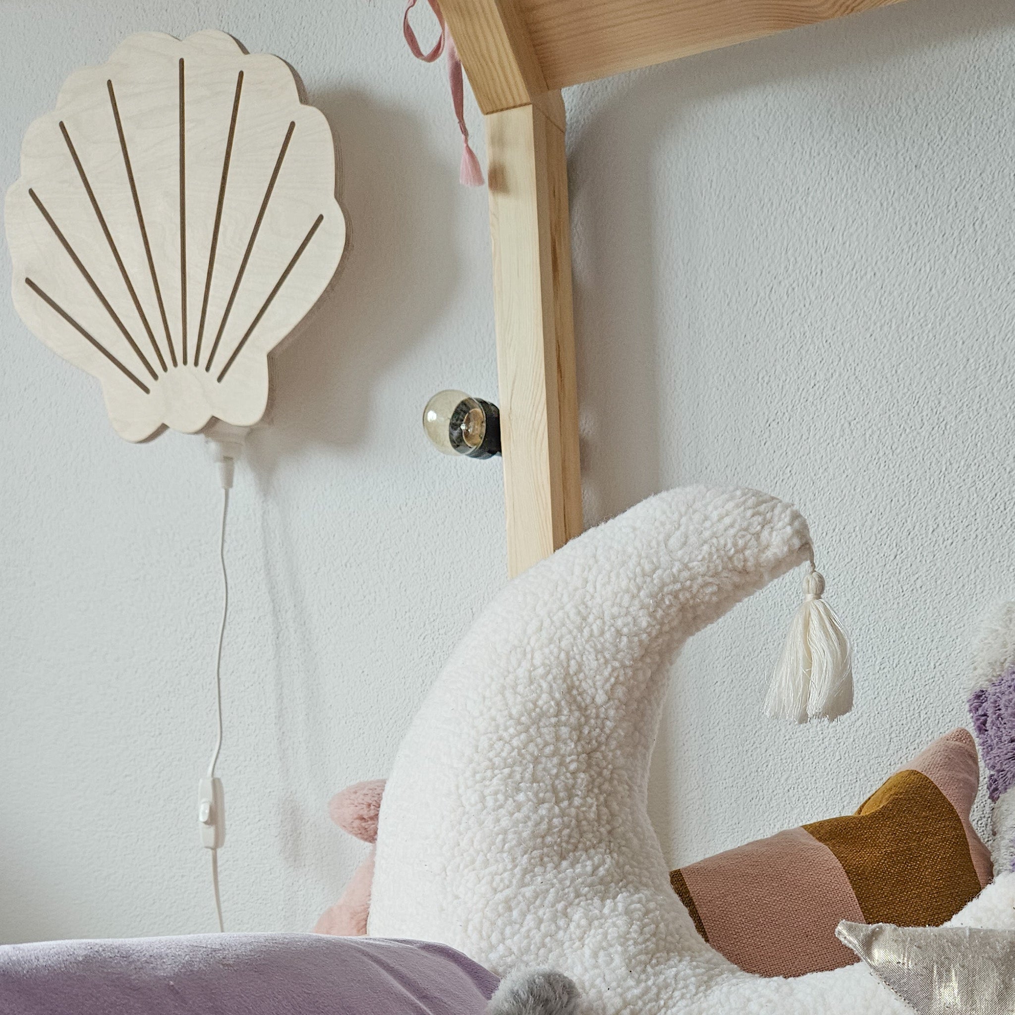 Houten wandlamp kinderkamer | Schelp - blank - toddie.nl