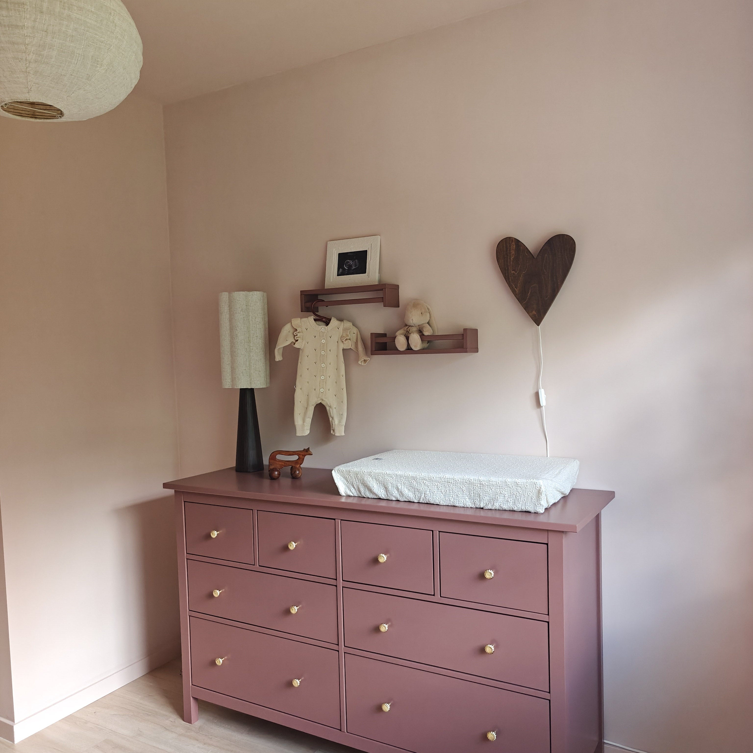 Houten wandlamp kinderkamer | Hart - Wengé