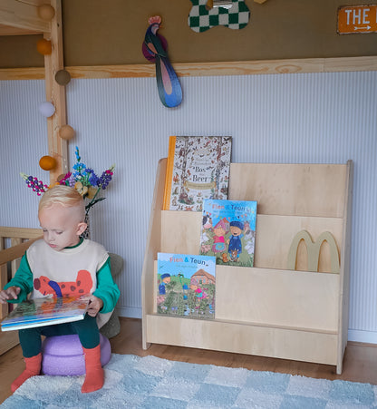 Moodie montessori boekenkast kinderkamer | 3 treden - blank - toddie.nl ®
