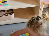 Moodie montessori speelmeubel | Kinderopbergmeubel 3 planken - blank