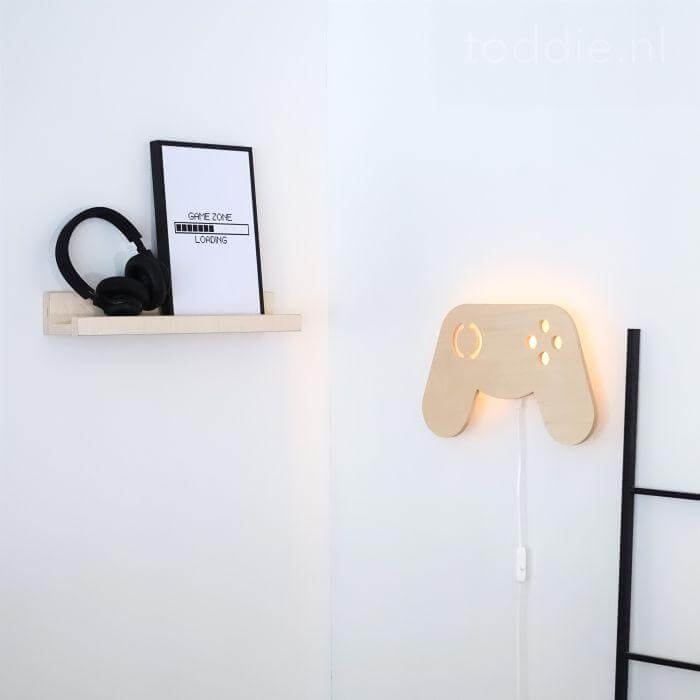 Houten wandlamp kinderkamer | Game Console - toddie.nl