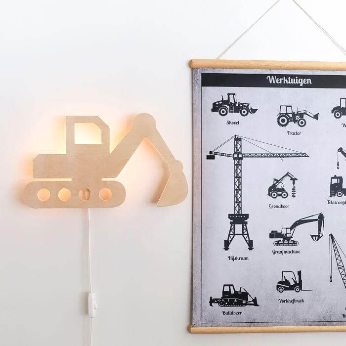 Houten wandlamp kinderkamer | Graafmachine - toddie.nl