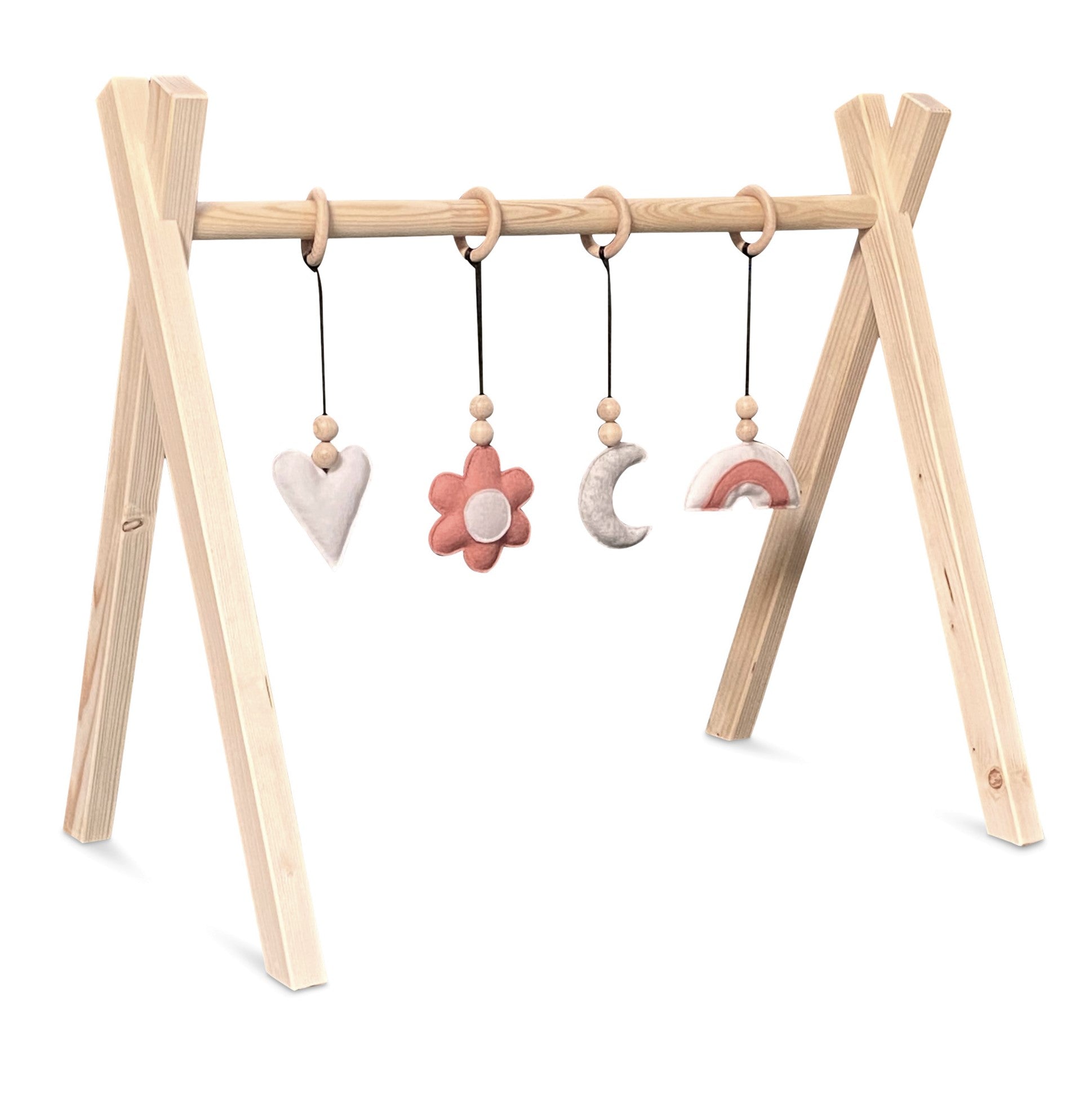 Blank houten babygym, met bloem en regenboog vilthangers, Tipi vorm massief hout - toddie.nl