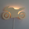 Houten wandlamp kinderkamer | Motor - toddie.nl